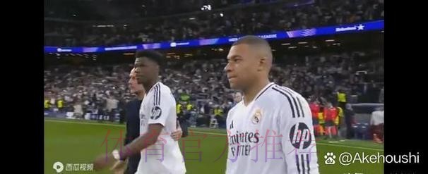 名宿:曼城不会卖阿尔瓦雷斯给皇马 他们是对手 名宿:曼城不会卖阿尔瓦雷斯给皇马 他们是对手